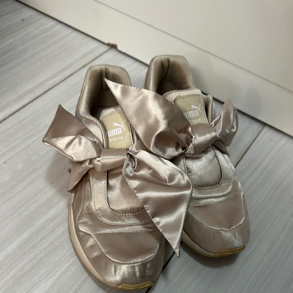 Puma Cream Sneakers Low-Top Casual